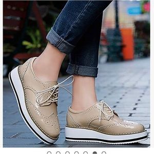 ✨⚡️💥Dadawen Womens Platform Oxford Closed Toe Lace-up Brogue Shoes Size 37